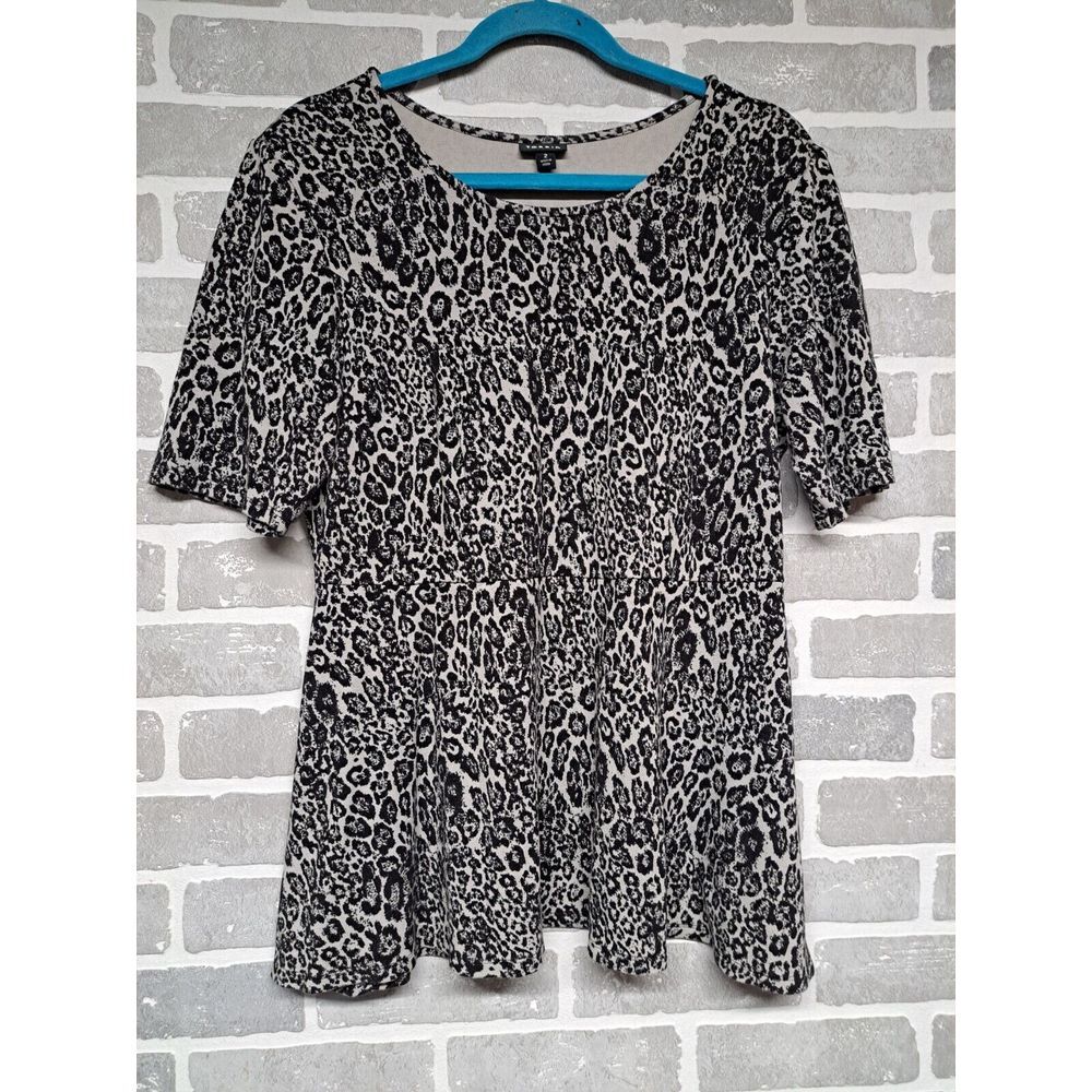 Torrid Womens‎ Animal Print Black Gray Pullover Fit & Flare Blouse Size 2
